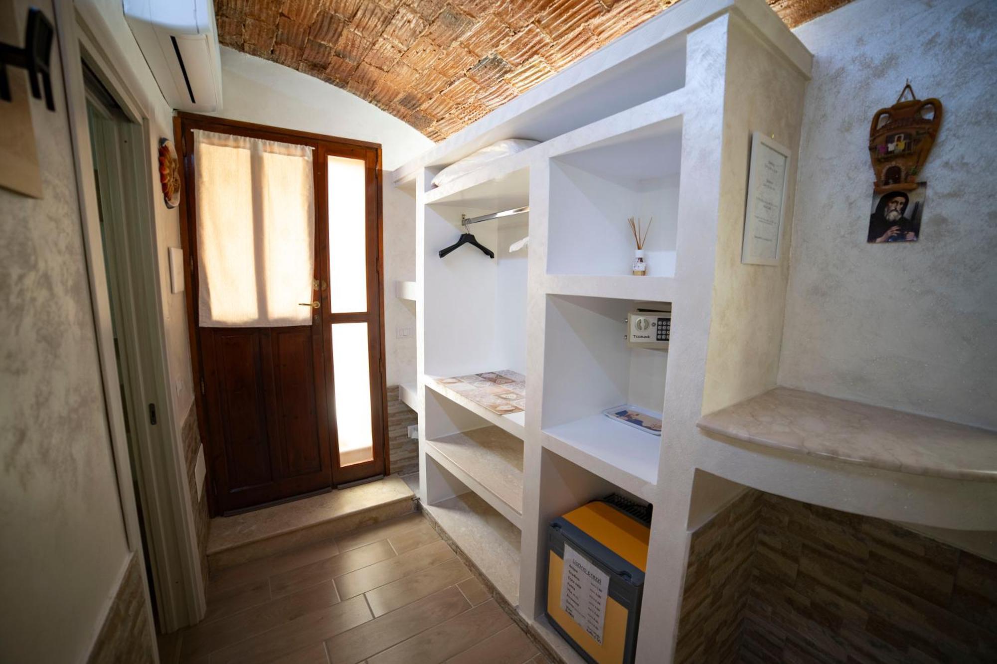 La Perla Del Tirreno Bed & Breakfast Тропеа Екстериор снимка