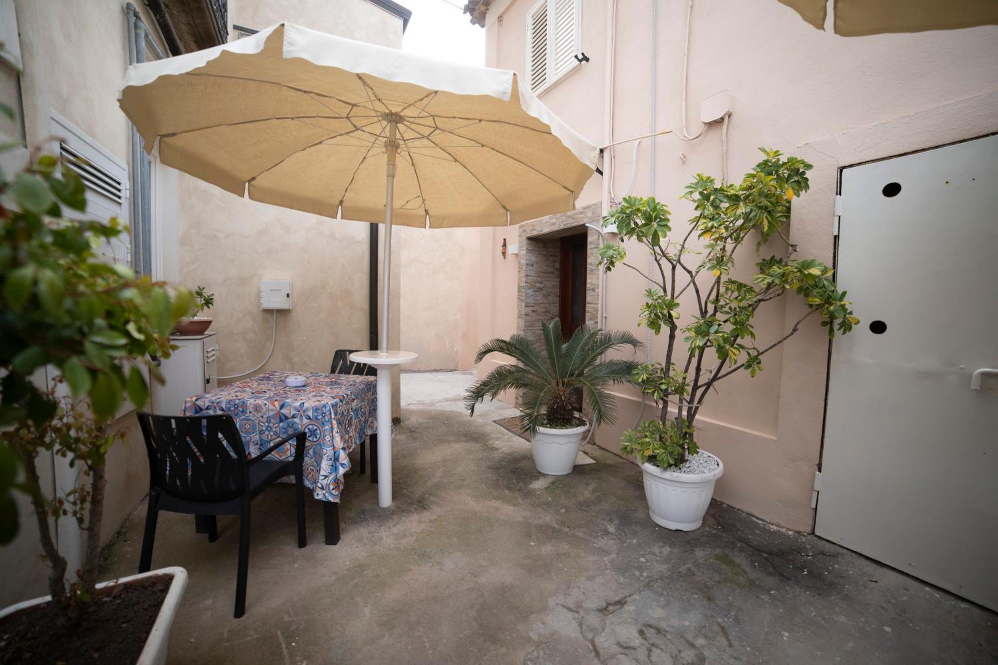 La Perla Del Tirreno Bed & Breakfast Тропеа Екстериор снимка