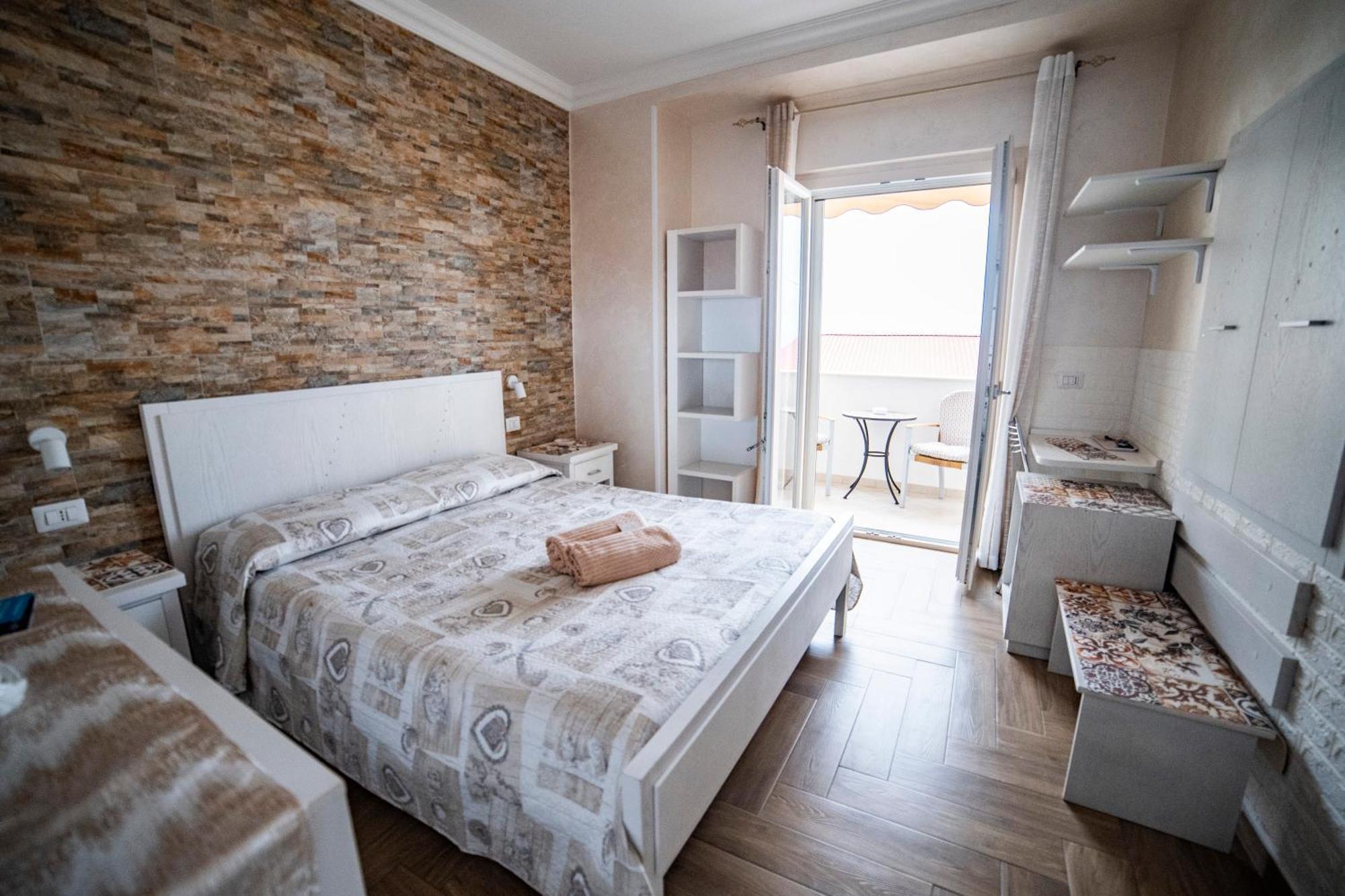 La Perla Del Tirreno Bed & Breakfast Тропеа Екстериор снимка